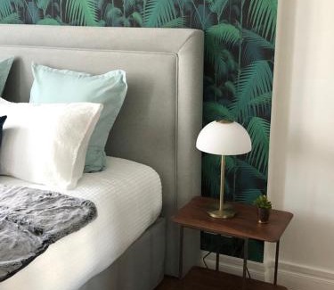 Reims City Centre Apartment | Centre ville - Appartement 3 chambres & Terrasse - La Clé des Sacres