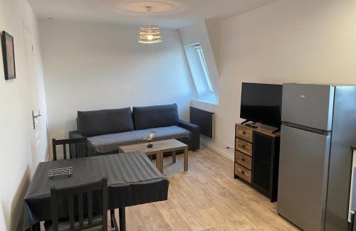Granville Apartment | Centre ville Granville à 50m de la mer - ANCV accepté