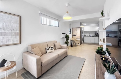 Santurce Villa | Centric Modern Boho Apt For 6 @ San Juan