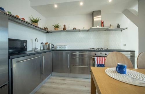 Srodmiescie Apartment | Centric Rooftop 4 bedroom apartment