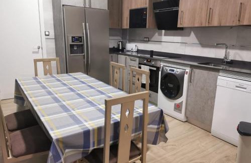 Barakaldo Apartment | Centro de Baracaldo, parcela de garaje gratis
