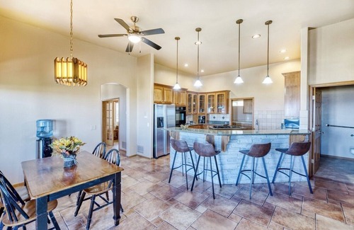 Sierra Vista Southeast Condo | Century Point - AZ Mountain Guest Condo with Amazing Views