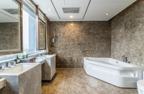 Huaiyin Hotel | Century Runhua Hotel