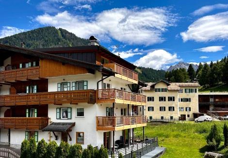 San Giovanni di Fassa Apartment | Cesa Bernard - Cima 12 e new Fraine