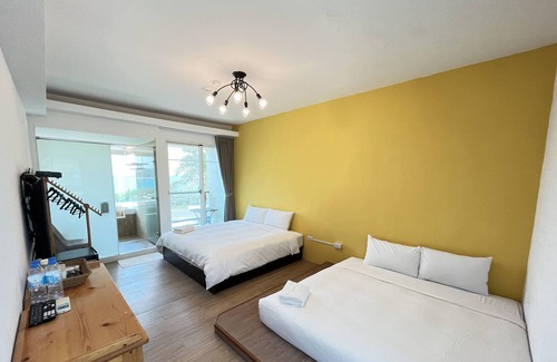 Eluan House | Cest la vie B&B