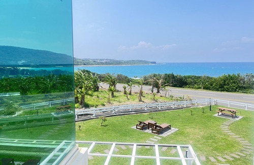 Eluan House | Cest la vie B&B