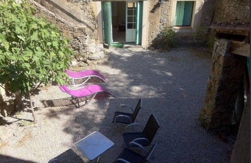 Saint-Laurent-le-Minier House | Cevennes house on 34ha