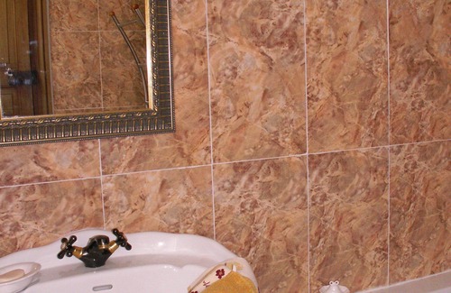 Saint-Cyr-en-Talmondais Other | Château de la Court d'Aron