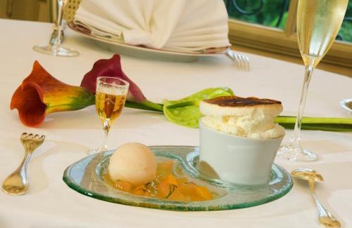 Joue-les-Tours Hotel | Château de Beaulieu et Magnolia Spa, The Originals Relais