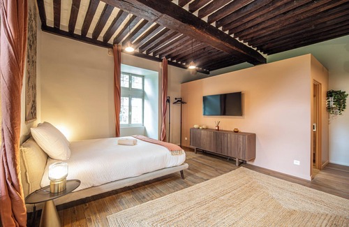 Dracy-le-Fort Other | "Château de Dracy - La Rêveuse"