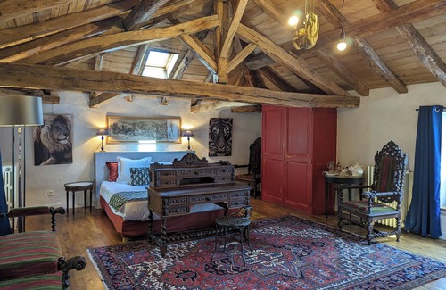 Montbron House | Château de Lavaud