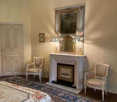 Montigny-sur-Aube Bed & Breakfast | Château de Montigny-sur-Aube