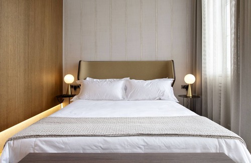 Vireux-Wallerand Hotel | Château de Wallerand