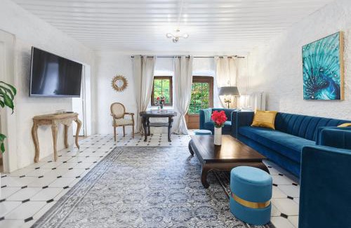 Montreux Apartment | Château du Châtelard | 2 persons