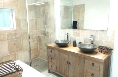 Saint-Germain-Du-Puch House | Château Le Noble winery near St Emilion