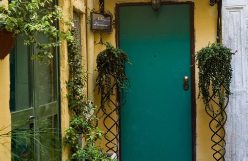 Rione Duomo House | Chèz Lumière in the historic center