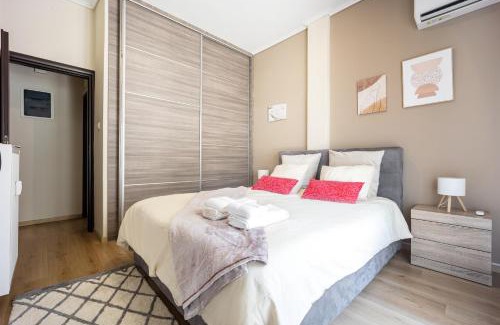 Athens City Centre Apartment | ChabbyNChill - Cozy 1BR with Spacious Balcony