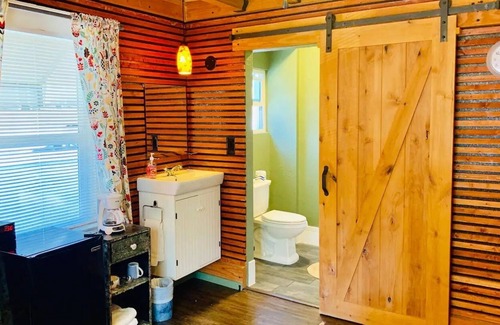Cortez Hill Apartment | Chadwick 215 · Cute Corner Tiki Style Studio | Central Location