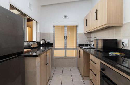 Shaka's Rock Apartment | Chakas Rock Chalets 49