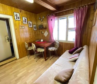 Cadca House | Chalúpka pod lipami