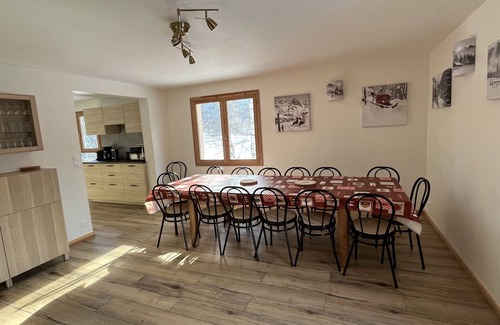 Vallouise-Pelvoux Ski Chalet | Chalet 14 p, 100 m Navette Pour Station PUY ST Vincent et Pistes ski de Fond