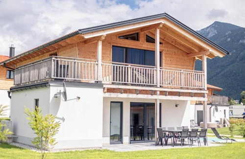 Inzell Apartment | Chalet 16 with balcony and mountain view