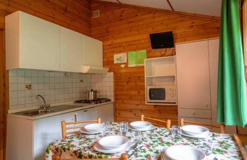 Fucine Ski Chalet | Chalet 2 étoiles - efafci