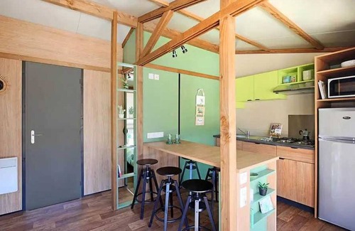 Monoblet Ski Chalet | Chalet 3 étoiles - Piscine - cca0gdi