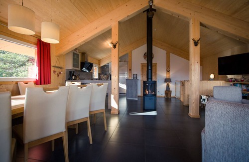 Turracher Hohe Ski Chalet | Chalet #48 with IR-sauna, indoor whirlpool and outdoor whirlpool