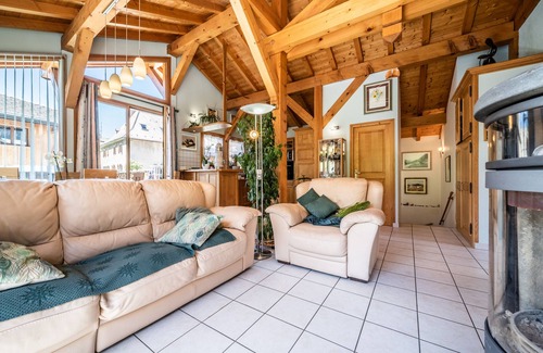 Morzine Ski Chalet | 'Chalet 5 Personnes Morzine' with Mountain View, Private Terrace and Wi-Fi