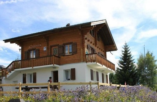 Rosswald Apartment | Chalet Adlerhorst ground floor 3.5 room flat