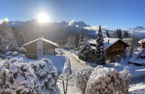 Chesieres Apartment | Chalet Apartment, close to Bus Stop, free WiFi, 2 bedrooms & Stunning Views