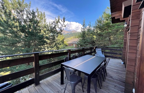 Enchastrayes Ski Chalet | Chalet au Sauze à 3 min des Pistes