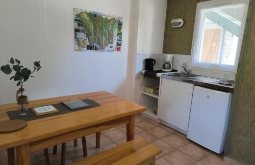 Chomelix Apartment | Chalet Auvergne 1 à 3 pers
