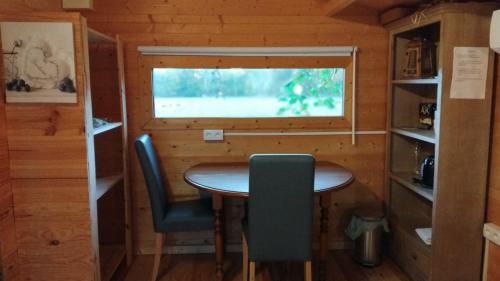 Chavagne Other | Chalet avec salle d'eau