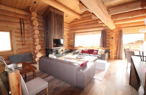 Superbolquere Ski Chalet | Chalet Belvédère, tranquillity and views