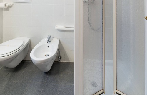 Sarnonico Ski Chalet | Chalet "Camping Park Dolomiti Village" with Mountain View, Shared Pool & Wi-Fi