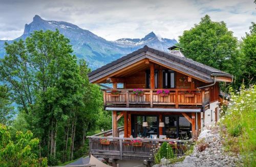 Combloux Ski Chalet | Chalet Caprice - OVO Network
