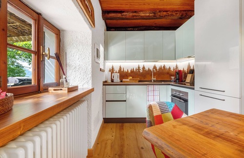 Schignano Ski Chalet | Chalet 'Casa di Nini' with Private Terrace, Private Garden and Wi-Fi