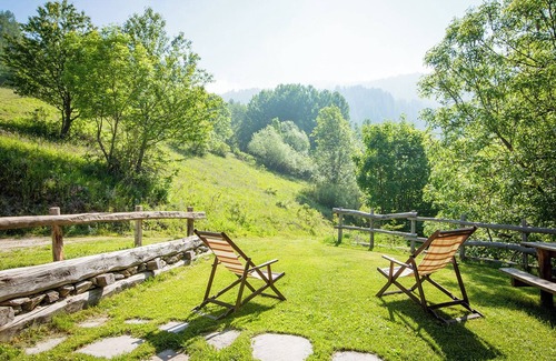 Marmora Ski Chalet | Chalet 'Civico 1 ' with Mountain View, Private Garden and Wi-Fi