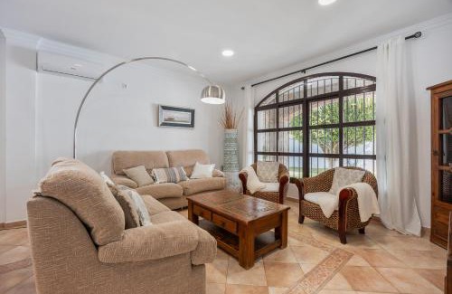 Chiclana de la Frontera House | Chalet con Piscina en Chiclana