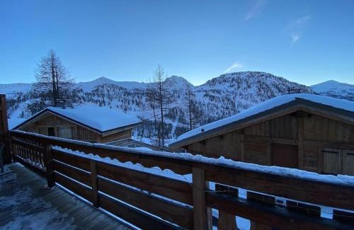 Isola Ski Chalet | Chalet confortable vue panoramique