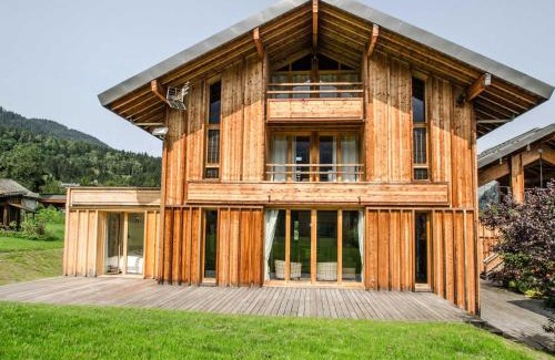 Les Houches Ski Chalet | Chalet contemporain aux Houches, près des pistes, 6 chambres, WiFi, jardin, grille-pain - FR-1-343-179