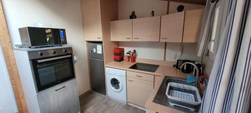 Saint-Pierre-d'Oleron Ski Chalet | Chalet dans parc résidentiel privé avec wifi, piscine