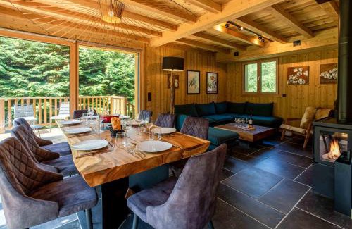 Chamonix-Mont-Blanc Ski Chalet | Chalet du Gouter - Chamonix All Year