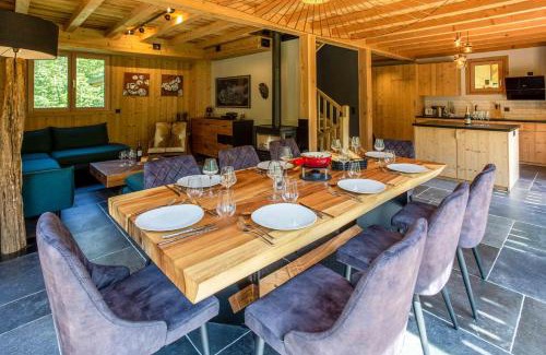 Chamonix-Mont-Blanc Ski Chalet | Chalet du Gouter - Chamonix All Year
