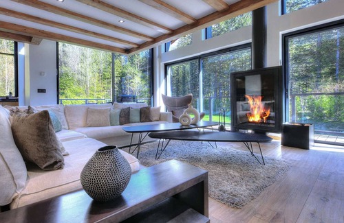Les Tines Ski Chalet | Chalet Elevation - Chalet with indoor pool and huge garden