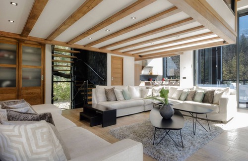 Les Tines Ski Chalet | Chalet Elevation - Chalet with indoor pool and huge garden