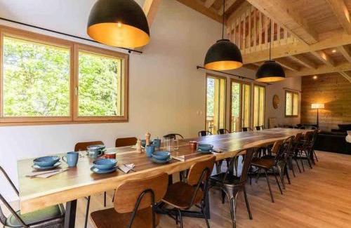 Valmorel Ski Chalet | Chalet familial à Valmorel pour 24 personnes avec sauna et grandes terrasses - FR-1-291-1009