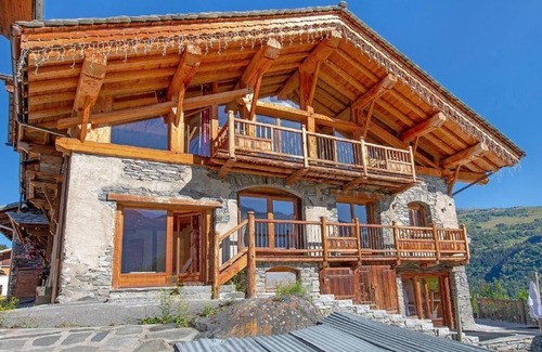 Villaroger House | Chalet Farmhouse